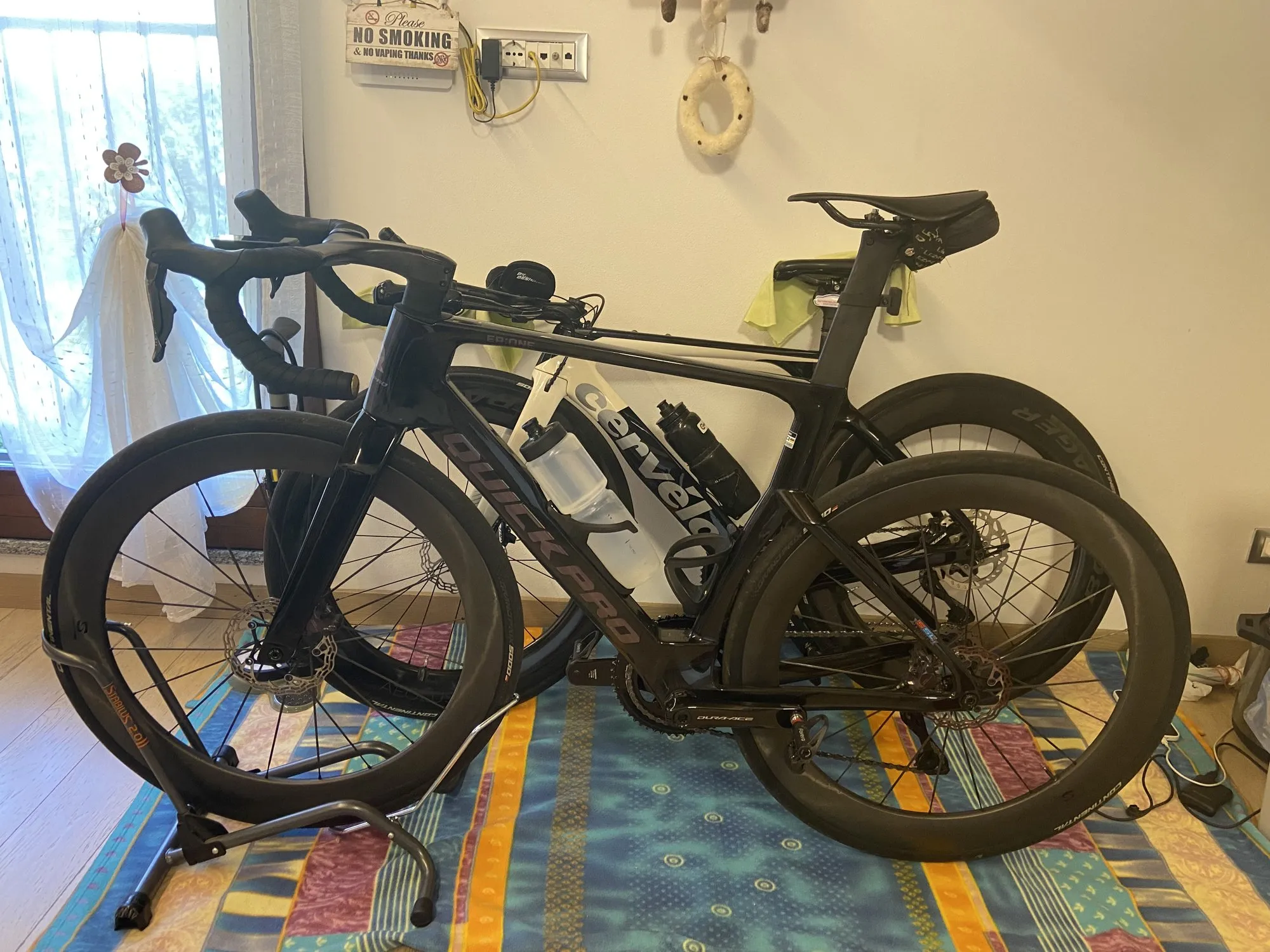 Bicykle v apartmáne CasaCri