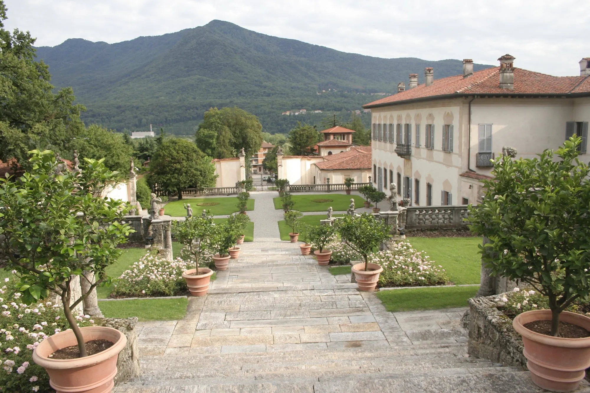 Terasovitá záhrada Villa Della Porta Bozzolo